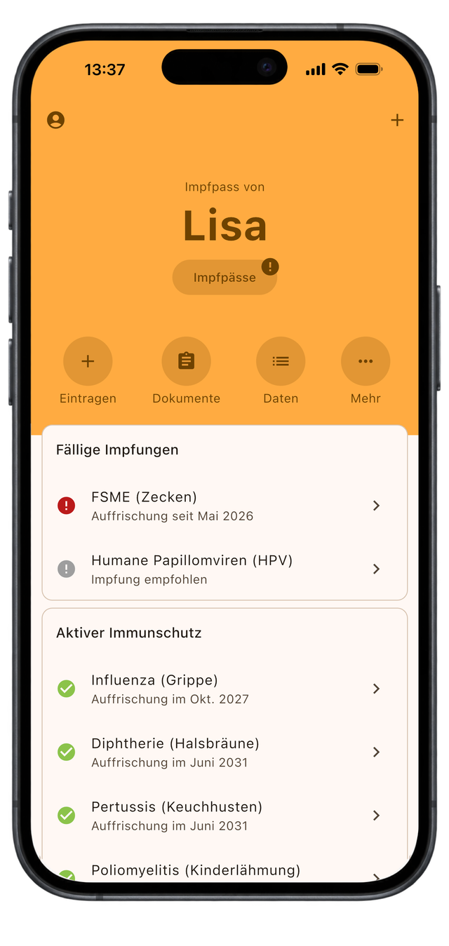 Digitaler Impfpass on iPhone, showing vaccination records and upcoming boosters